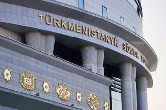 На бирже Туркменистана заключена сделка с предпринимателями из Сербии