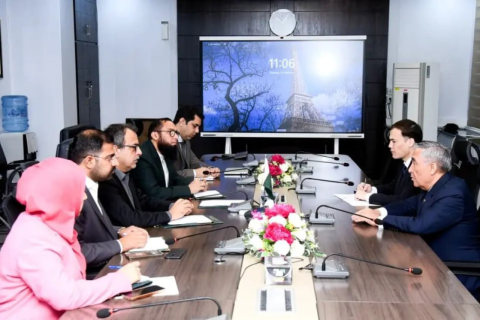 Посол Туркменистана провёл переговоры с министром энергетики Пакистана