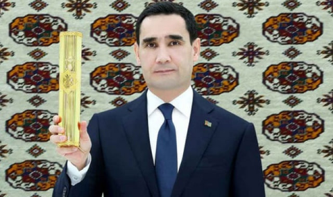 Глава Туркменистана заложил фундамент посёлка в Марыйском велаяте