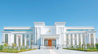 Герой-Аркадаг поздравил Президента Туркменистана с Международным днём Новруз