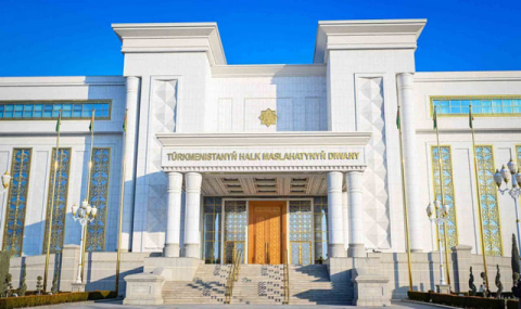 Герой-Аркадаг поздравил Президента Туркменистана с Курбан байрамы