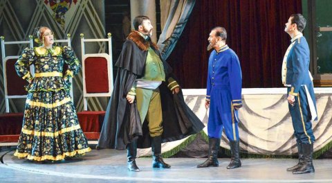 В театрах Туркменистана продолжается Неделя мировой классики