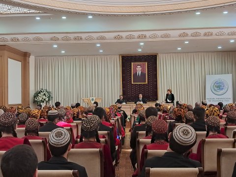 В Ашхабаде прошла конференция, приуроченная к Всемирному дню здоровья