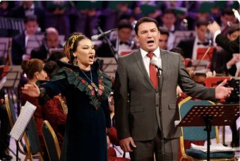 Искусство во славу нейтралитета Отчизны