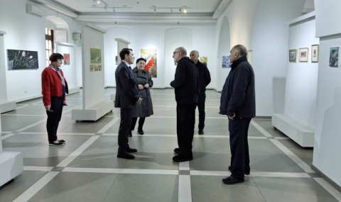 Посол Туркменистана провел встречу с директором «LE Khaindrao Production»
