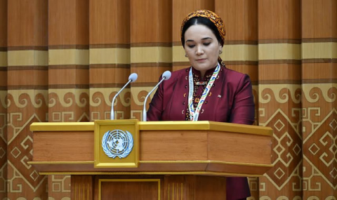 Профсоюзы и Союз женщин представили позицию Туркменистана на форуме в Авазе