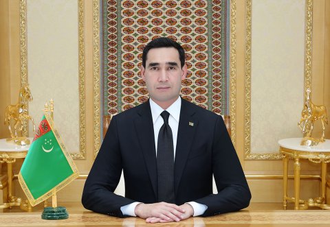 Президент Туркменистана провёл рабочее совещание