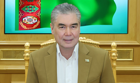 Национальный Лидер туркменского народа провёл совещание в городе Аркадаг
