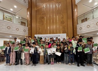 Юные шахматисты Туркменистана разыграли десятки наград в быстрых форматах