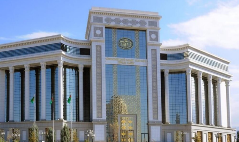 Внешэкономбанк Туркменистана отметил 33-летие