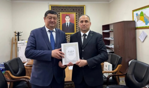 Туркменистан и Узбекистан обсудили сотрудничество в химической отрасли