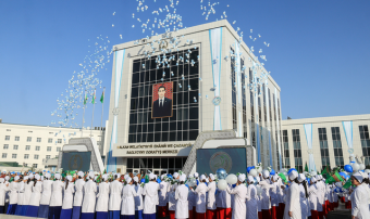 В Балканском велаяте открылся центр охраны здоровья матери и ребёнка