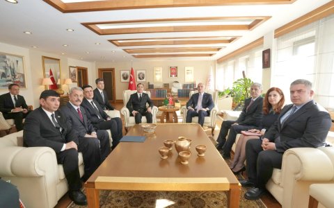 Туркменская делегация укрепляет культурные связи с Турцией