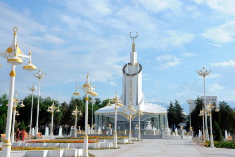 В Туркменистане объявлен творческий конкурс 