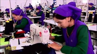 Школьные базары Туркменистана пополняются качественной отечественной продукцией