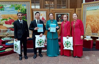 В Ашхабаде отметили лучших авторов сочинений об истории и культуре Туркменистана