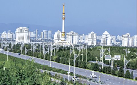 Независимость Туркменистана: уверенный курс к процветанию и мировому признанию