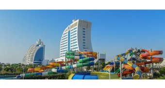 В «Авазе» продолжается летний сезон отдыха на Каспийском побережье