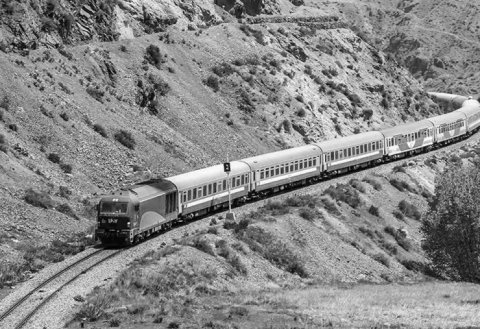 Стартует пассажирский железнодорожный маршрут между городами Мешхед и Мары 