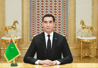 Сердар Бердымухамедов отметил значение заботы о подрастающем поколении