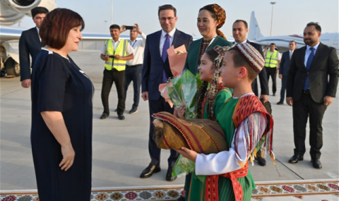 Делегация парламента Азербайджана прибыла в Туркменистан