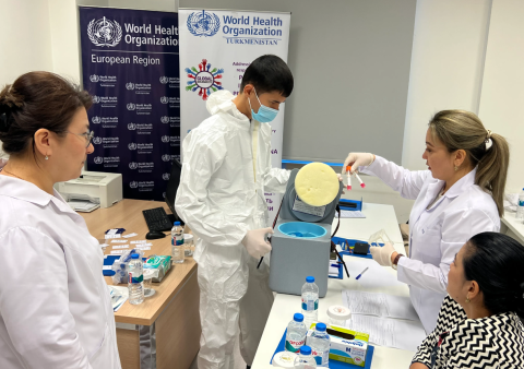 ВОЗ готовит туркменских специалистов в области диагностики гриппа  