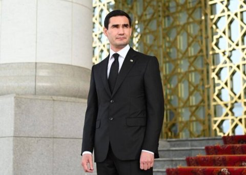 Президент Туркменистана поздравил соотечественников с принятием Резолюции  