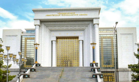 Конференция в Ашхабаде отметила вклад медиков Туркменистана