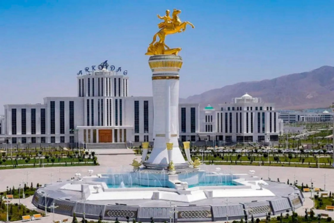 Герой-Аркадаг задал курс на импортозамещение при строительстве второй очереди города