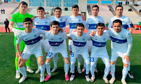 «Аркадаг» вышел в лидеры чемпионата Туркменистана