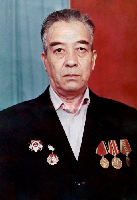 Народный артист Туркменистана Акмухаммед Ханов рассказал об отце, участнике ВОВ 