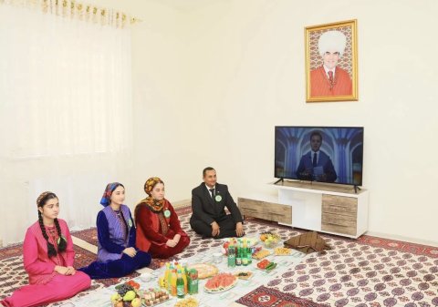 Новые сёла Ахалского велаята приняли 400 туркменских семей  