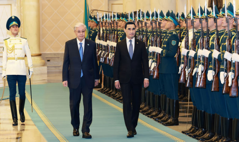 Туркмено-казахстанские отношения движутся к углублению