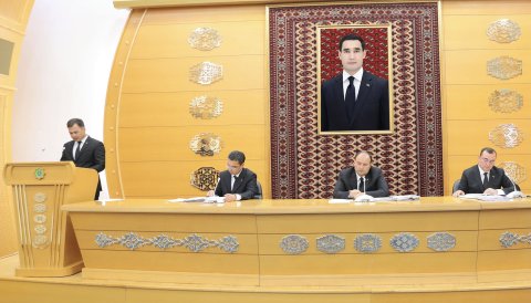В нефтегазовом комплексе Туркменистана подведены итоги работы за три месяца