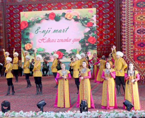 В Ашхабаде состоялось музыкальное торжество в честь Международного женского дня  