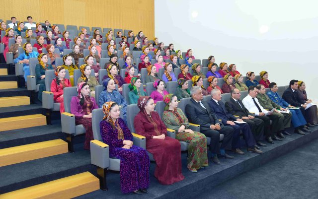 na-torgah-gtsbt-obshaya-summa-sdelok-sostavila-svyshe-7-millionov-763-tysyac-dollarov-ssha