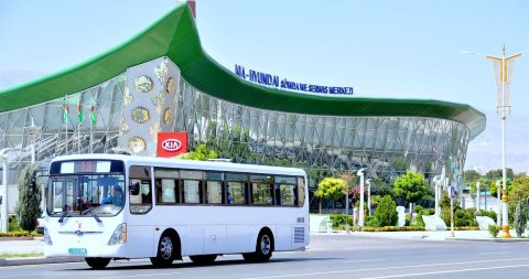 С 21 апреля в Ашхабаде вводятся новые схемы движения автобусов