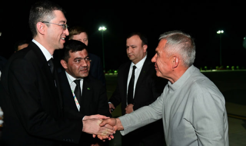 Раис Татарстана прибыл в Туркменистан с рабочим визитом