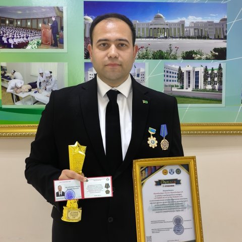 Представитель Туркменистана удостоен двух престижных званий на конкурсе СНГ