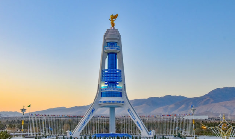 В Туркменистана прошла церемония вручения медалей