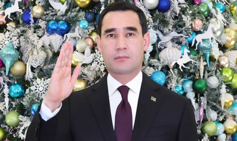 Президент Туркменистана обратился к народу с новогодним поздравлением
