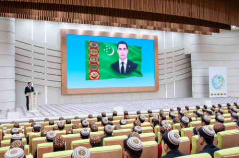 В Ашхабаде прошло мероприятие о роли книги для молодёжи 