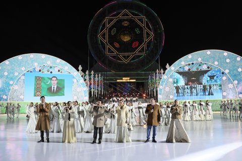 Туркменистан встретил новый 2025 год!