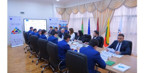 BOMCA и USAID организовали семинар для таможенников Туркменистана
