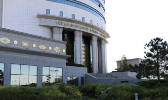 Туркменская биржа оформила экспорт солодки в Сербию