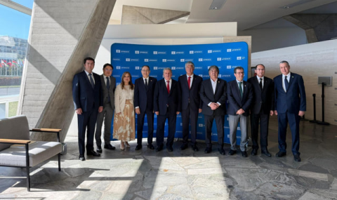 Туркменистан представил взгляд на наследие Чингиза Айтматова на конференции ЮНЕСКО