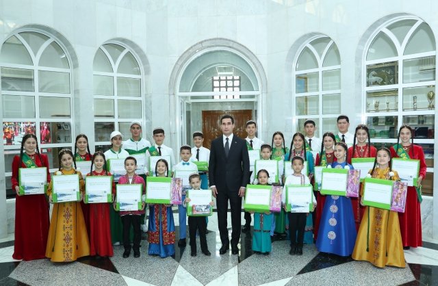 na-torgah-gtsbt-obshaya-summa-sdelok-sostavila-svyshe-7-millionov-763-tysyac-dollarov-ssha