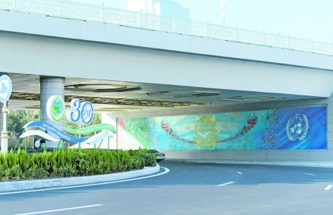 Ашхабад обновляется к юбилею нейтралитета 