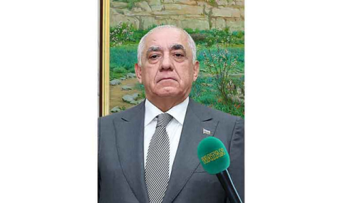 Глава Туркменистана встретился с премьер-министром Азербайджана