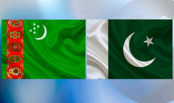 В Ашхабаде отметили День Пакистана поднятием национального флага